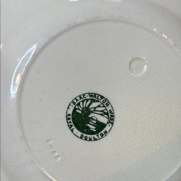 Vtg Royal Doulton Decorative Plate with Fishing Scene - Picture 4 of 7